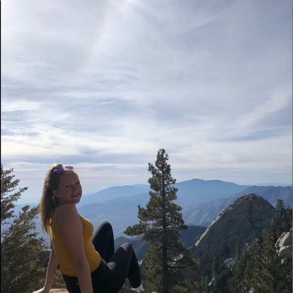 Meet your Posher, Lauren - Picture 1 of 1